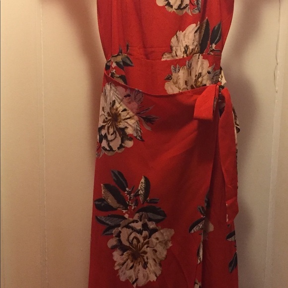 Fashion Nova spaghetti strap maxi wrap dress - Picture 3 of 8